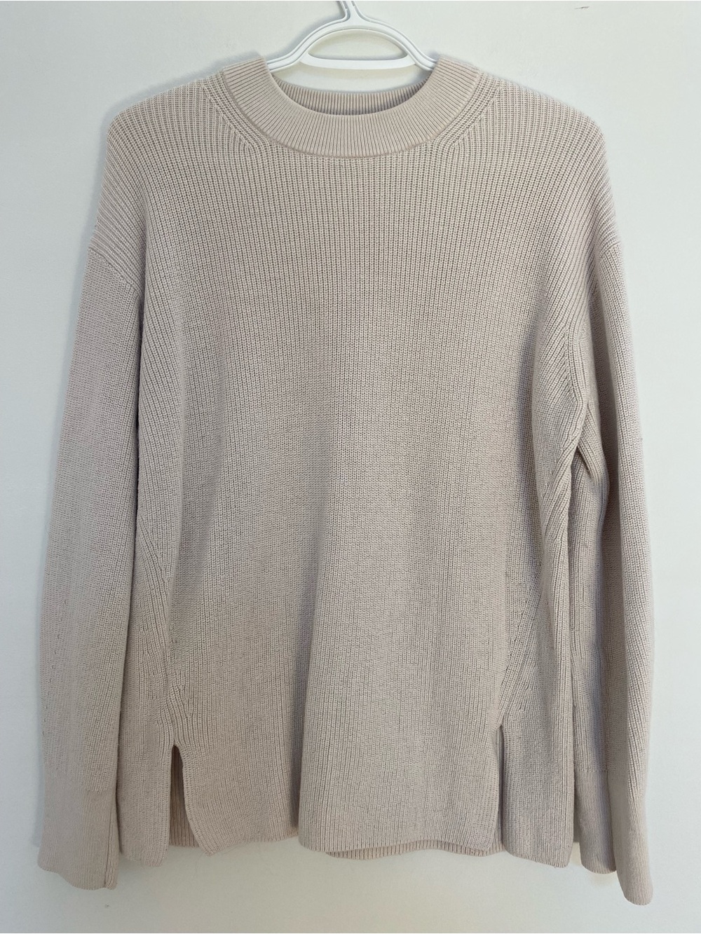 Lululemon Cream Sweater Size 4
